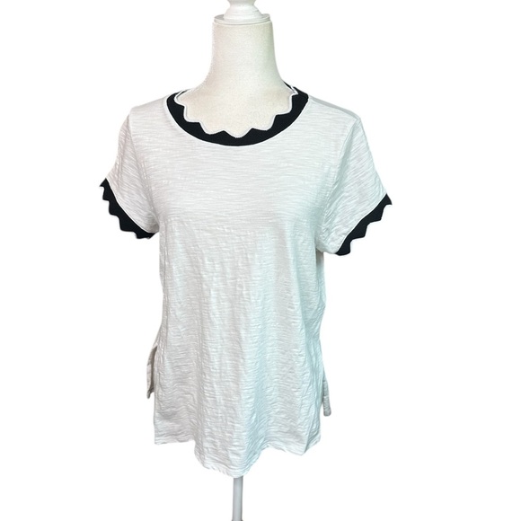 Cinq a Sept White Scallop Trim Women's Top size Large - Picture 6 of 6